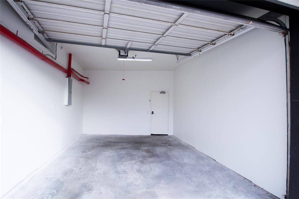 ATTACHED GARAGE
