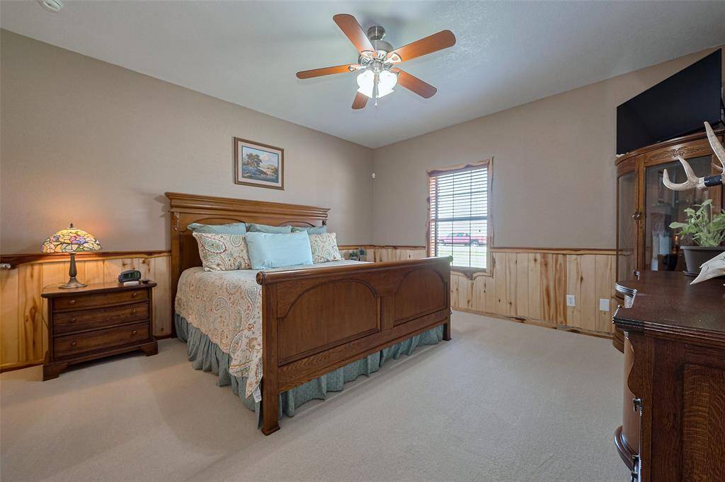 Downstairs primary bedroom