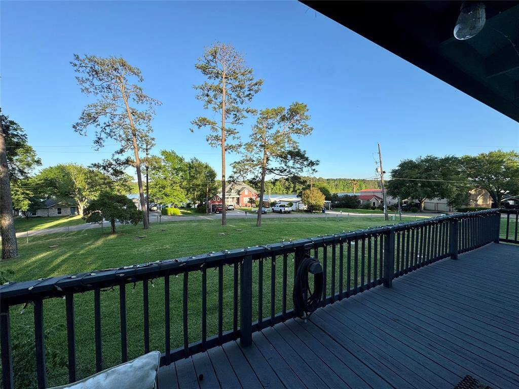 Front porch seating area