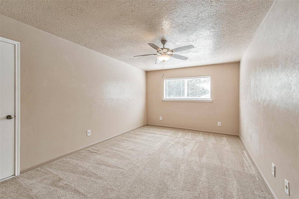 Game room upstairs
