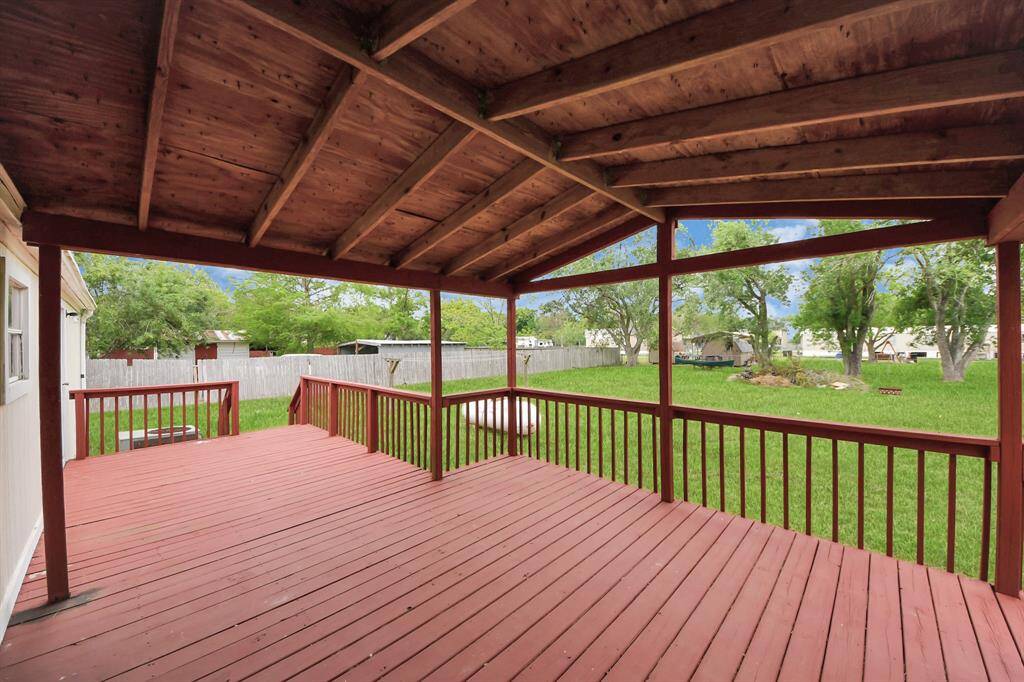 Covered area just right for enjoying a cup of coffee or iced tea!