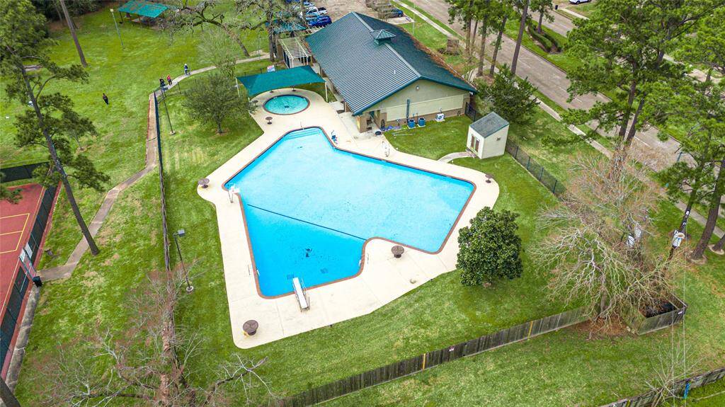 Beautiful Community pool just over the back fence!