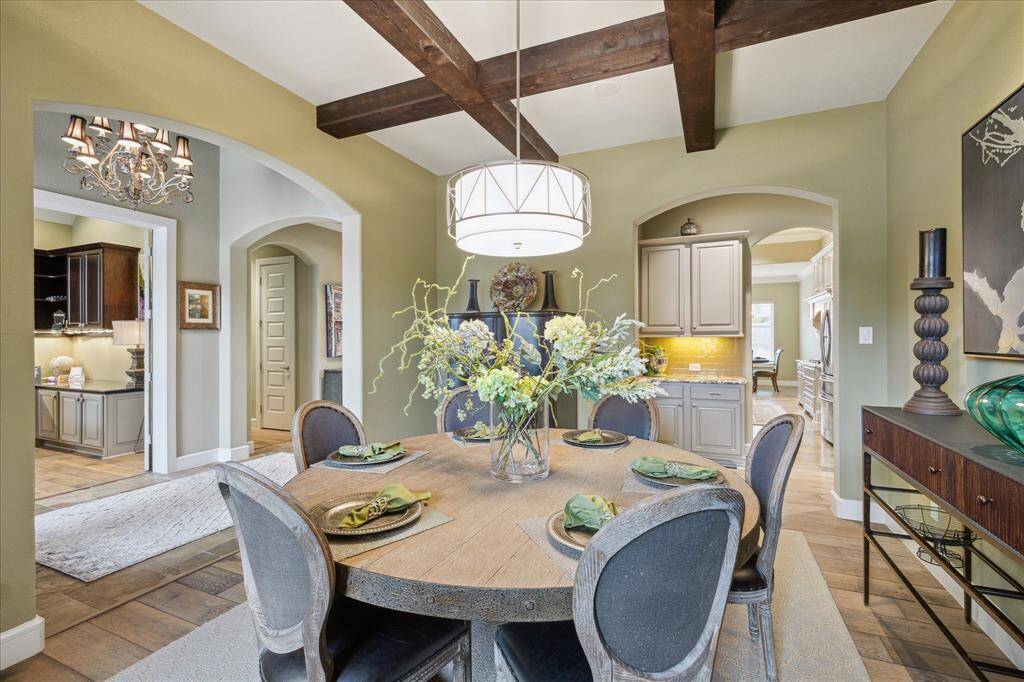 Another look at the fabulous dining room with beamed ceiling.