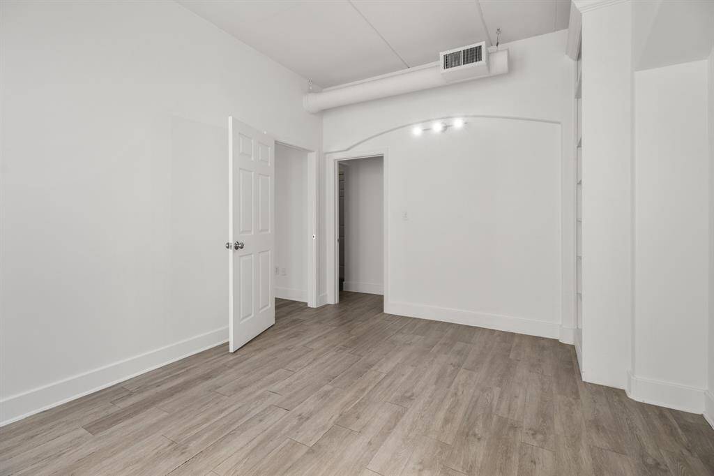 another view of the 2nd bedroom.