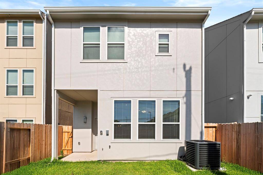 Photos depict a model home built on the same floor plan as the listed property. Variations may exist; visit in person for accurate details