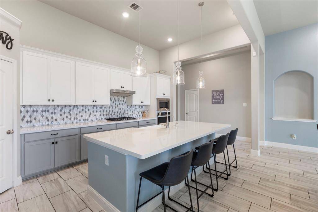 19X12 KITCHEN