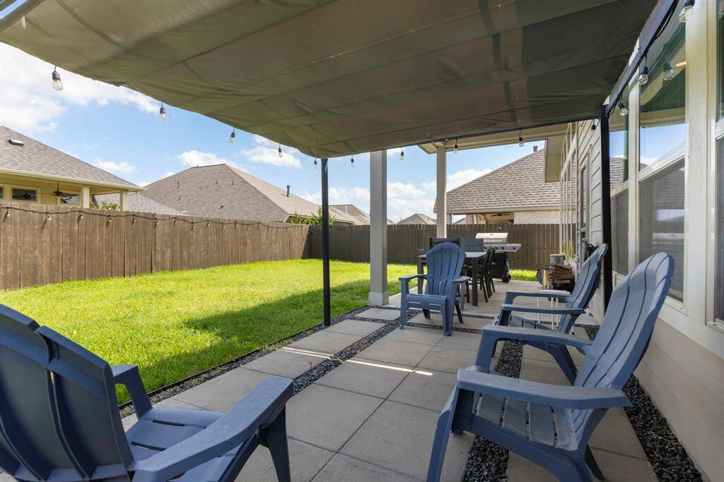 CLOSED TOP PERGOLA