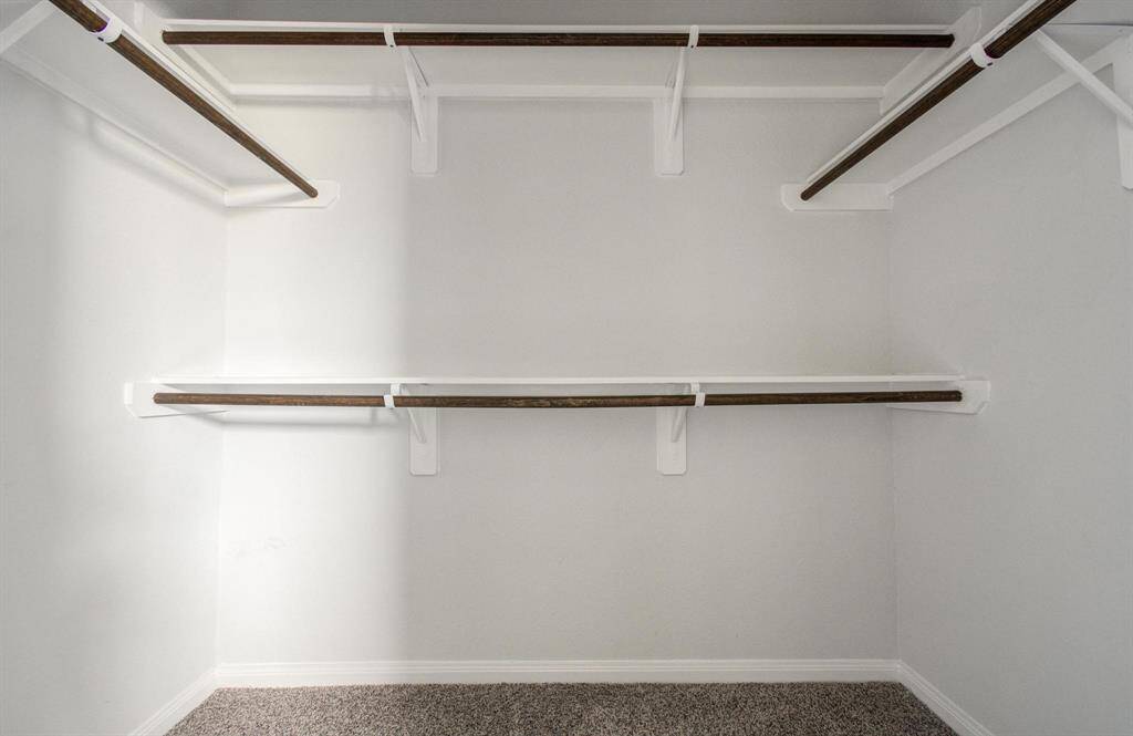 Walk in closet