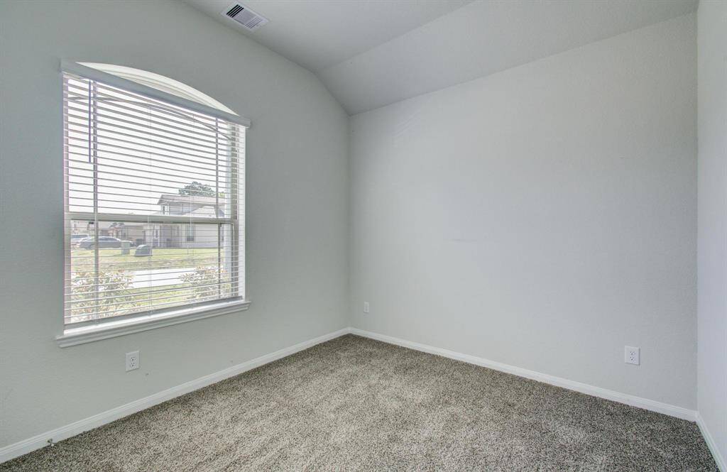 Secondary bedroom