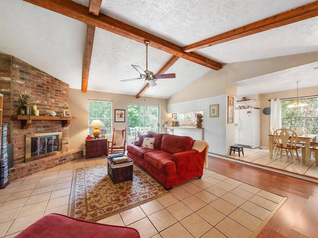 Vaulted ceilings