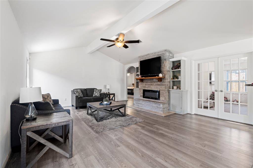 Expansive living space that blends comfort and style, ideal for everyday living.