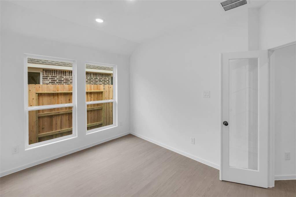 *Photos are a representation, not the actual homesite.*