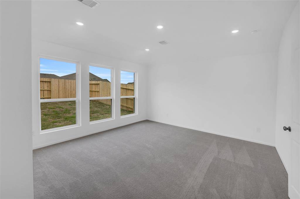 *Photos are a representation, not the actual homesite.*