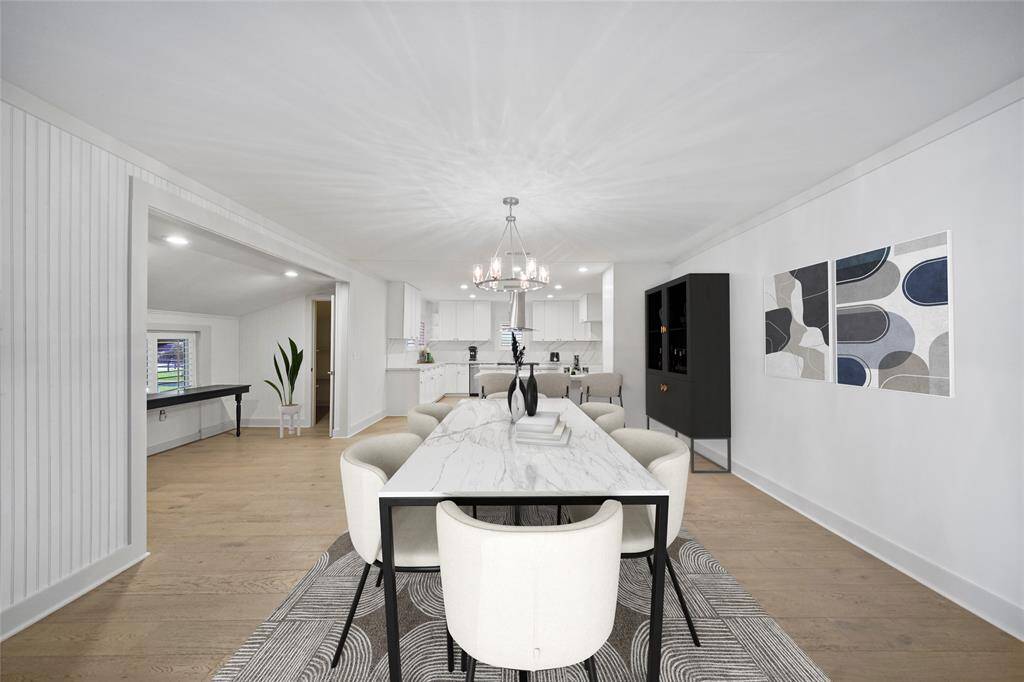 Virtually Staged Dining area.
