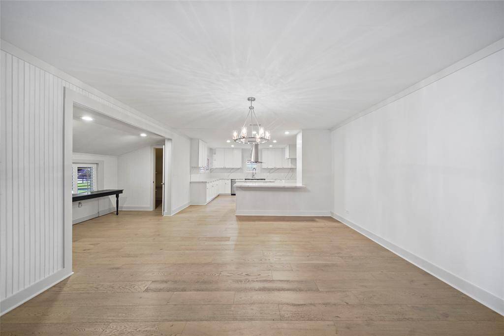 Great space for cooking and entertaining!