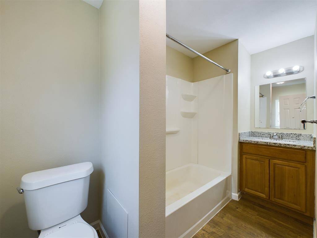 Primary with Tub/Shower Combo