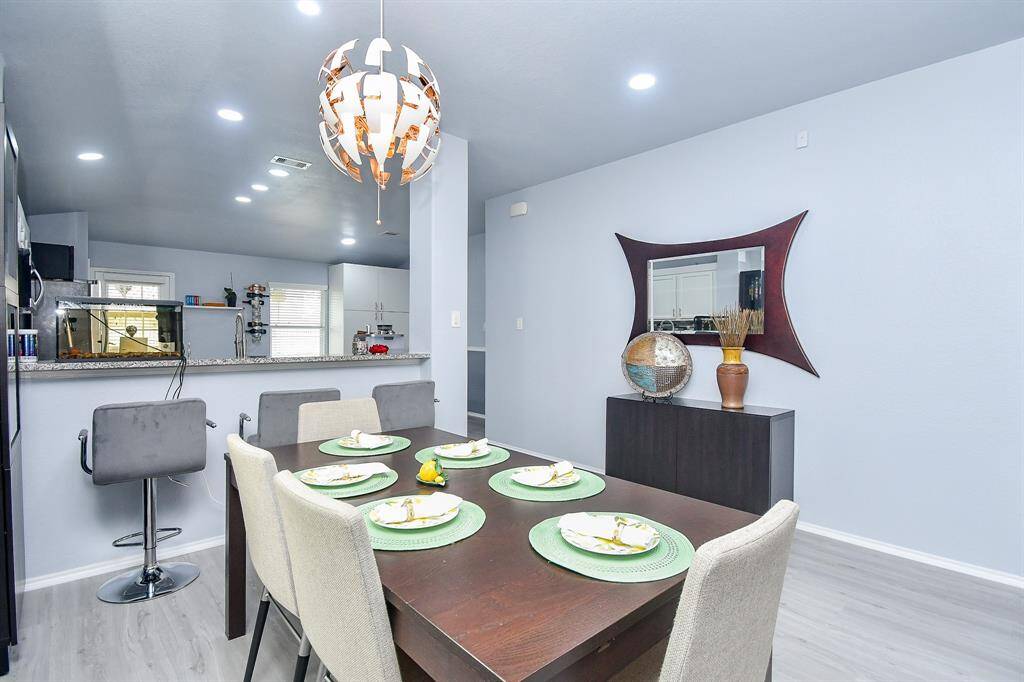 You can make more formal dining events as private or casual as you like!