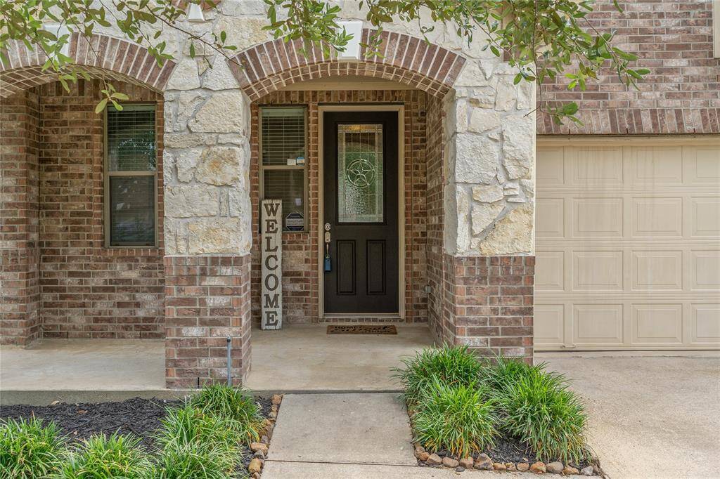 Front porch, entry