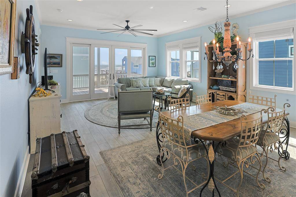 The expansive layout allows for a seamless flow between the kitchen and living area, providing ample space to comfortably accommodate a dining area in between—perfect for both everyday meals and entertaining.