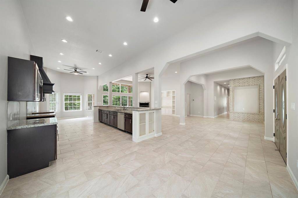 This dining space is your ace for memorable meals!
