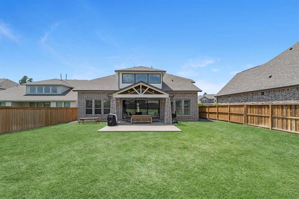 Boundless options in the expansive backyard!