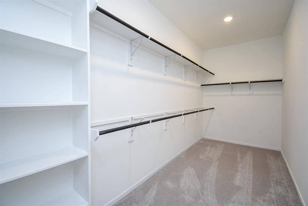Huge closet in primary bedroom