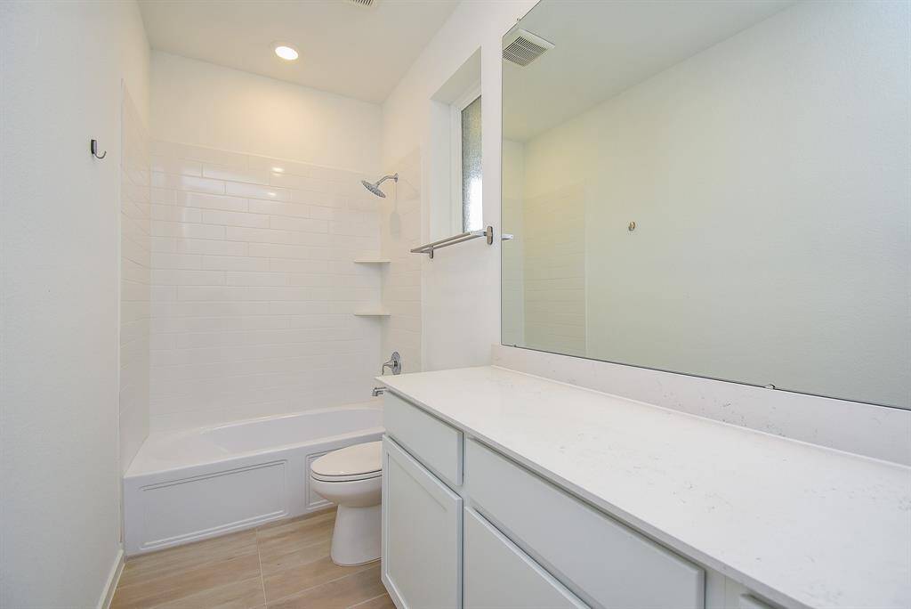 Secondary bathroom