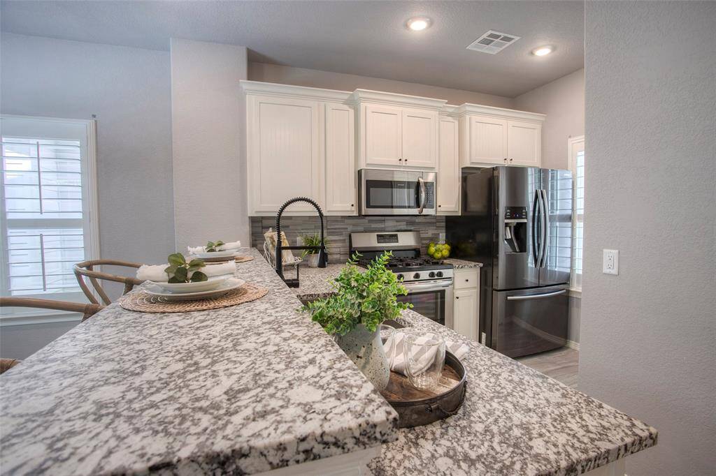 Beautiful granite countertops