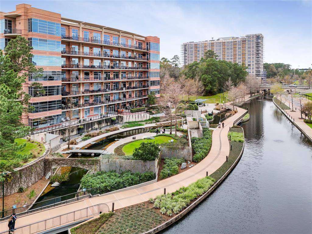 Located in the heart of Town Center, The Woodlands, Texas.