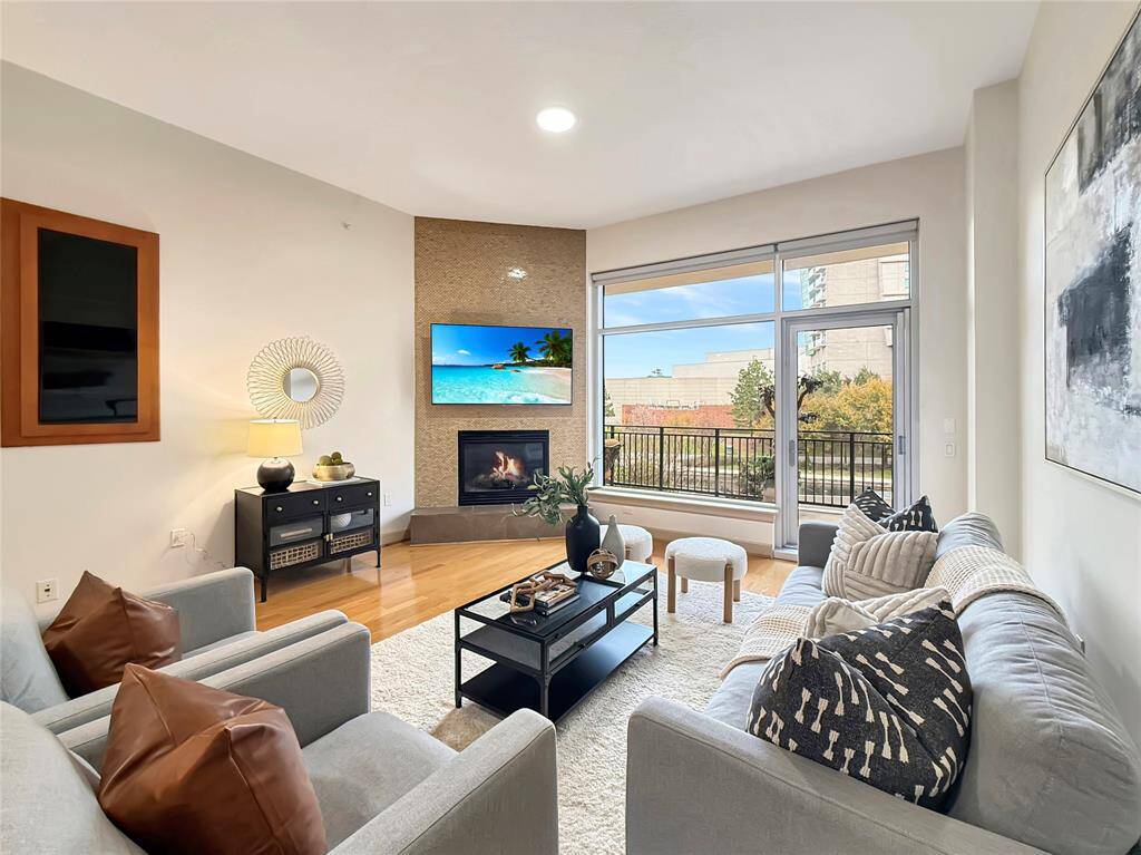 Gas log fire place compliment the large open floor plan