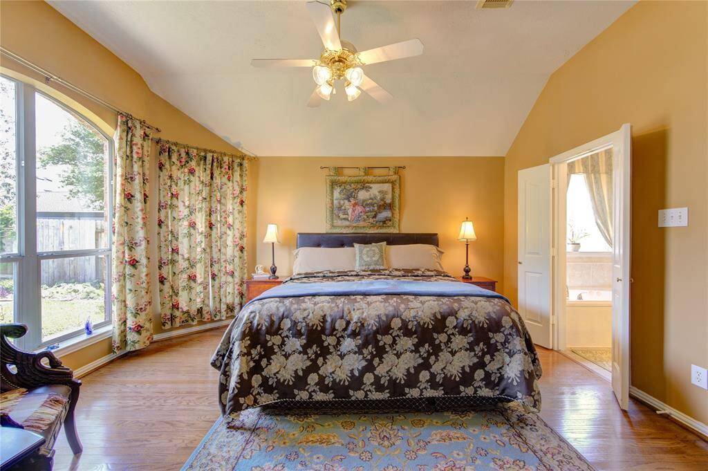 Primary suite