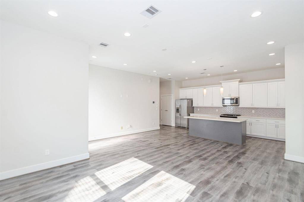 Open concept kitchen