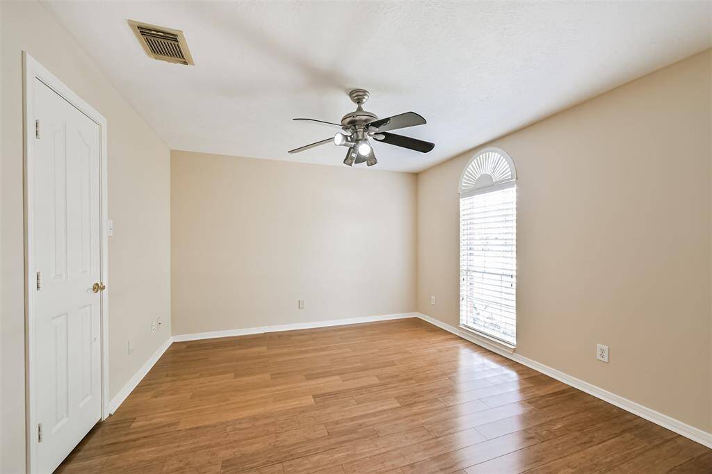 4th bedroom