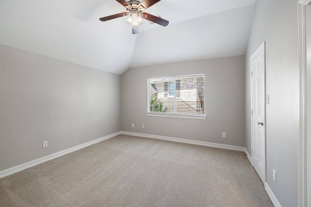 Plush brand new premium carpet and tons of natural light enhance the charm of the bedroom. Whether used for guests or children, the space is highly functional and warmly welcoming.