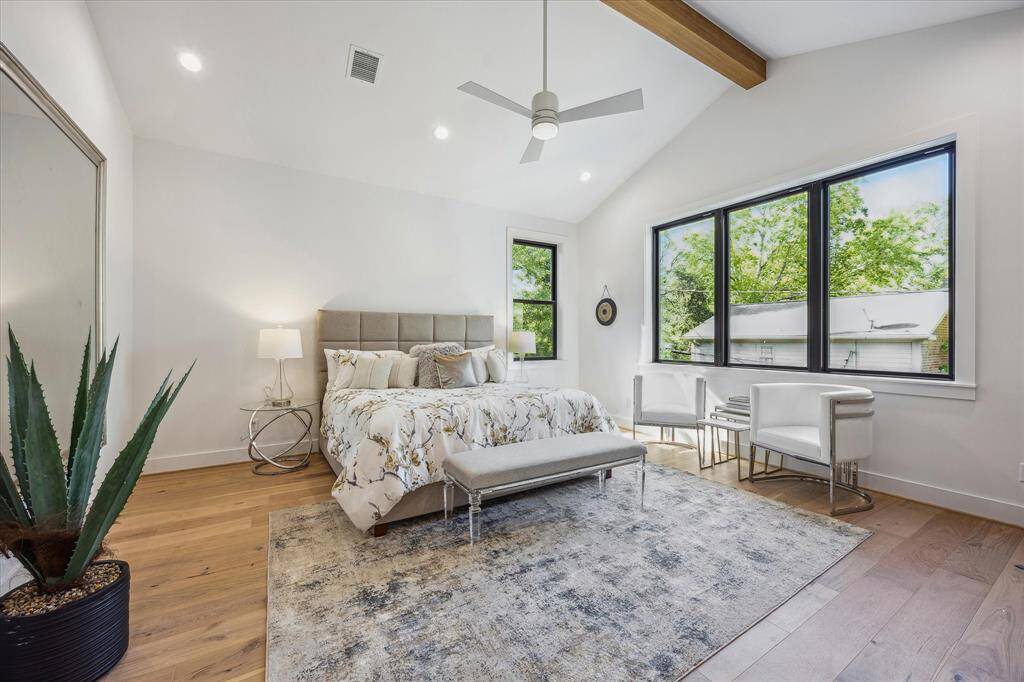 Primary suite
