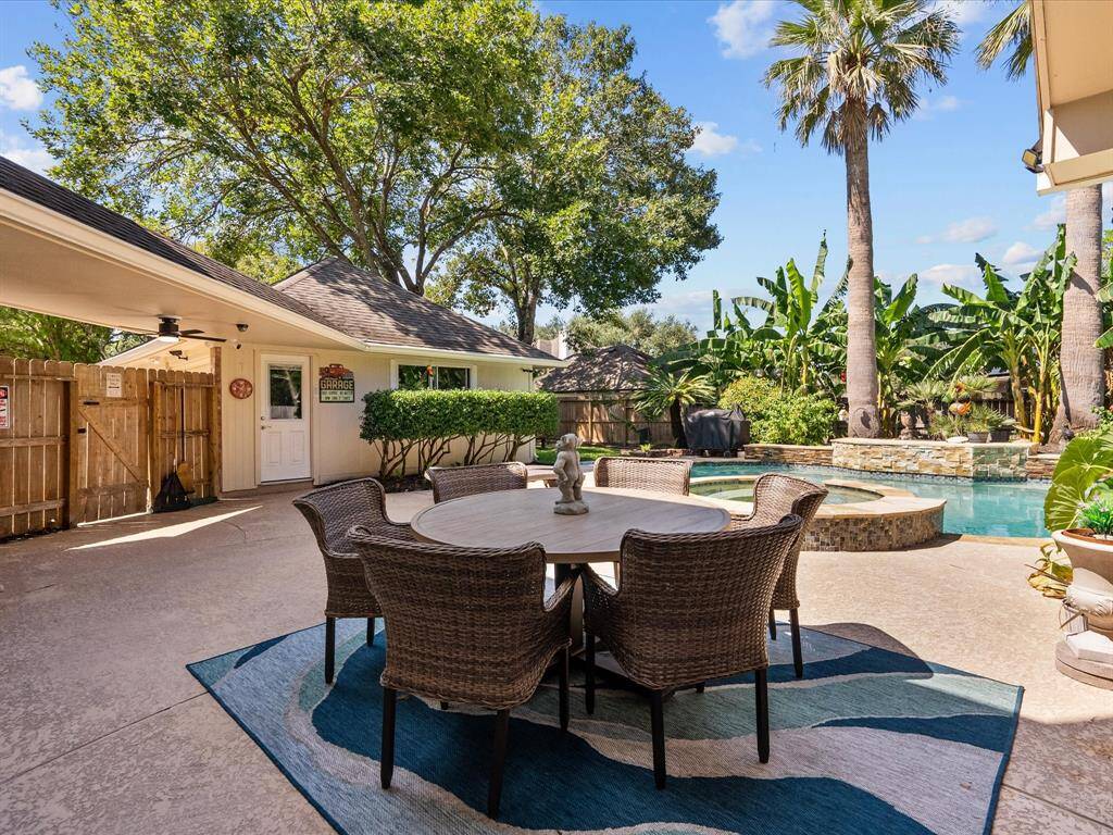 Enjoy a cup of coffee with a breathtaking view of your tropical paradise