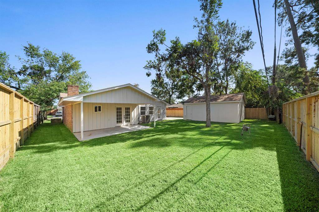 Large backyard has plenty of room for a pool and more!