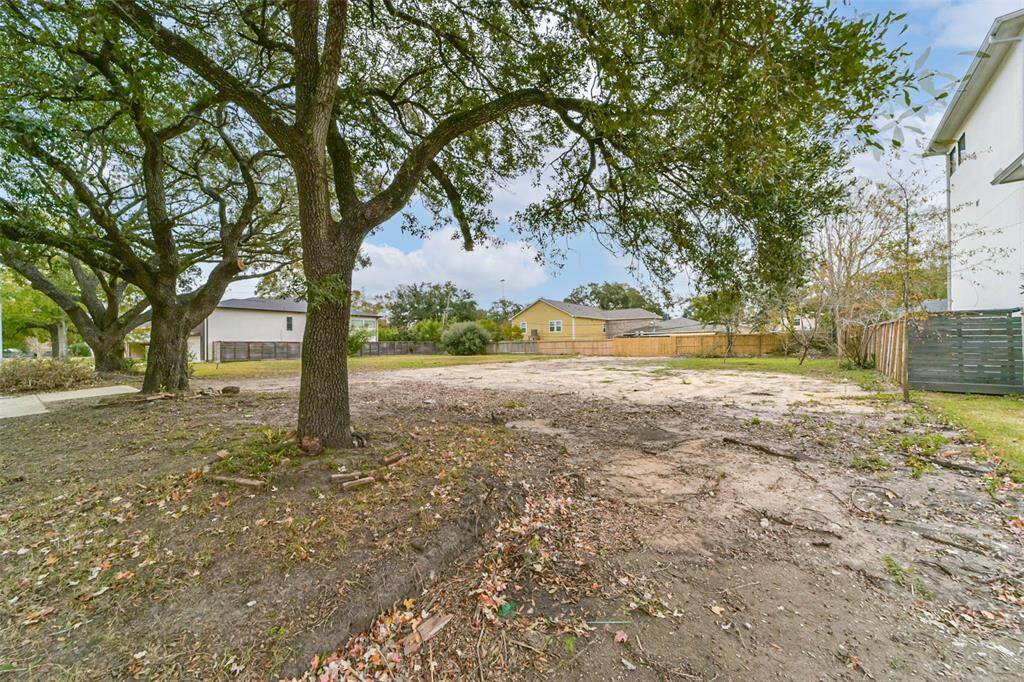 4403 Meyerwood