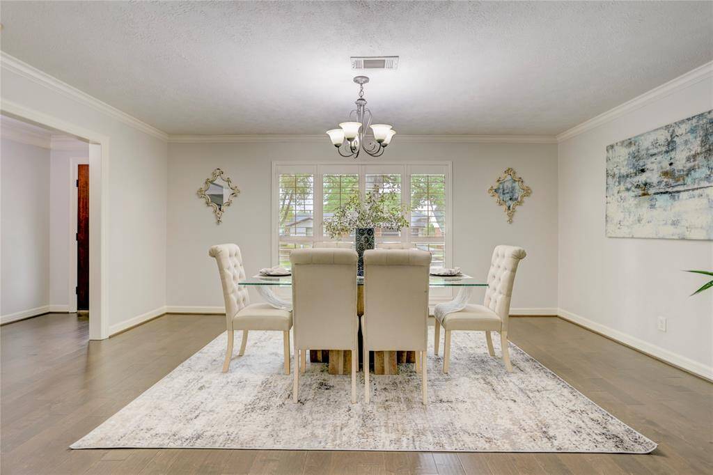Another view of the dining room from the living area.