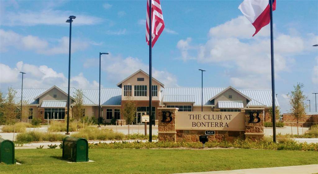 Bonterra at Cross Creek Community