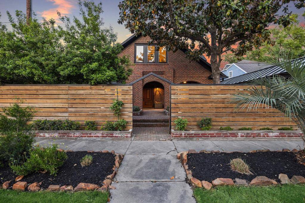 The perfect location does exist! An exceptionally restored quintessential historic bungalow found in the heart of the Heights.
