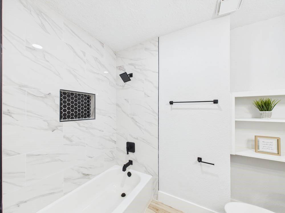 Another view of Hall Bathroom