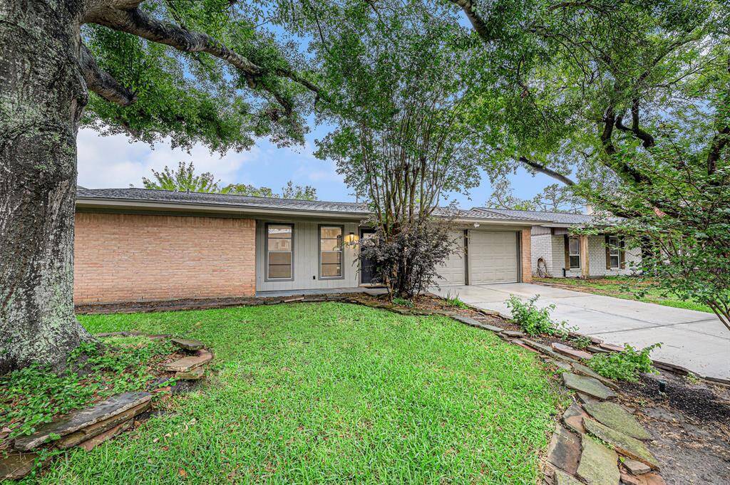 Recent driveway & roof, nice curb appeal.