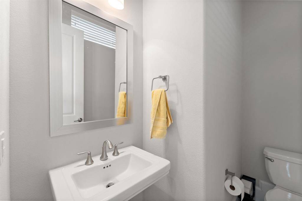 Full bathroom featuring a standing shower.