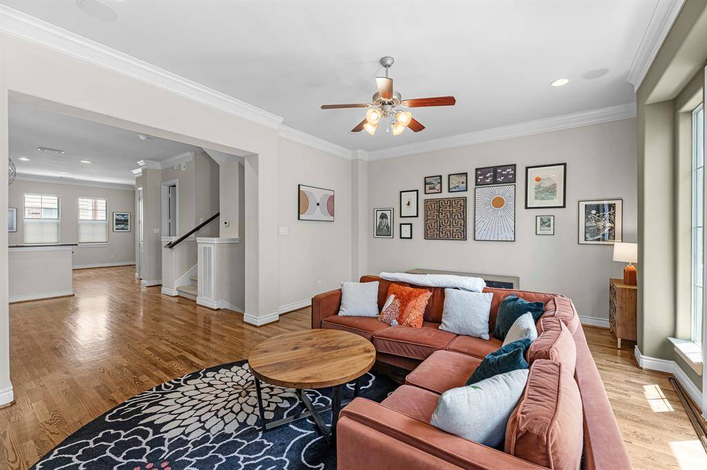 Second floor - living