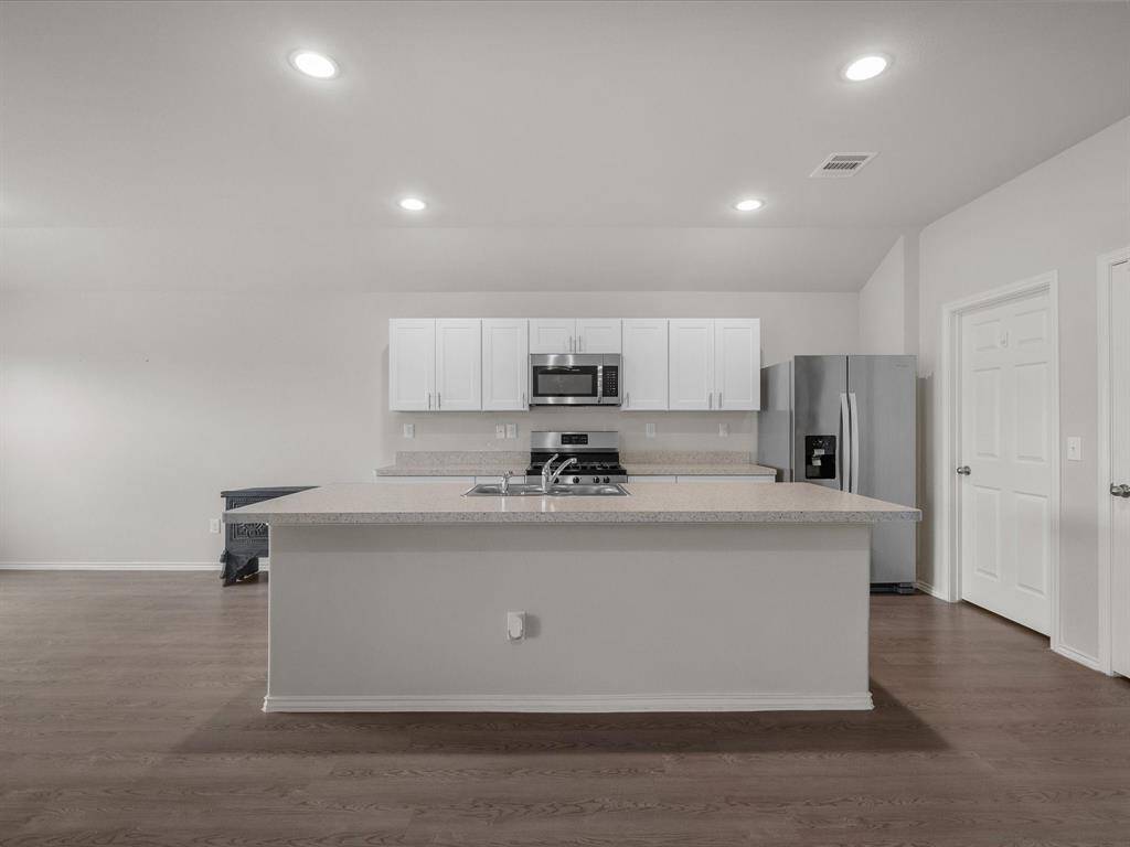 Island Kitchen