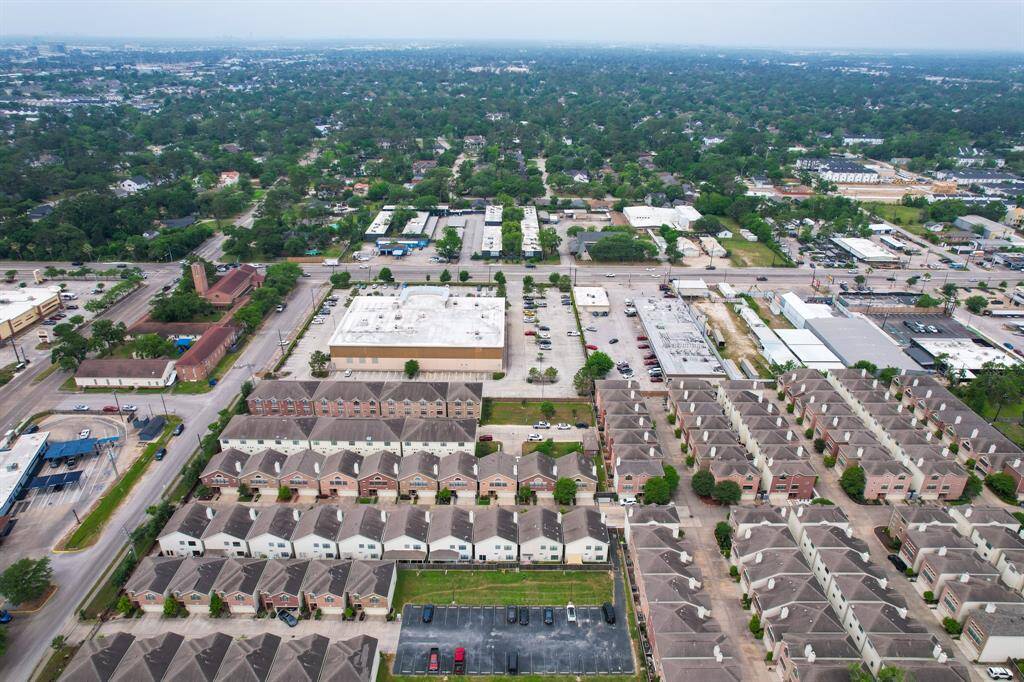 A look at the homes in this boutique gated community.
