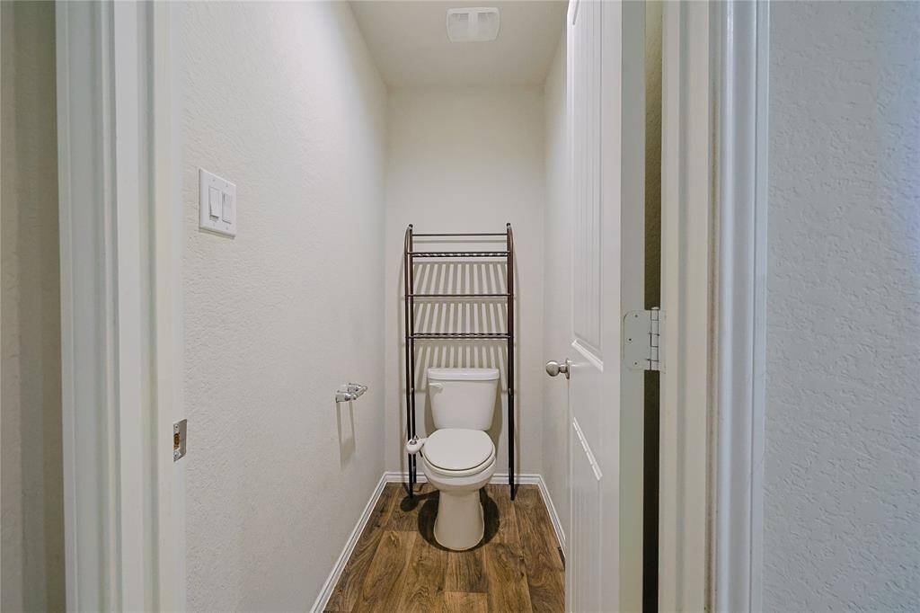 Master Bath private Toilet