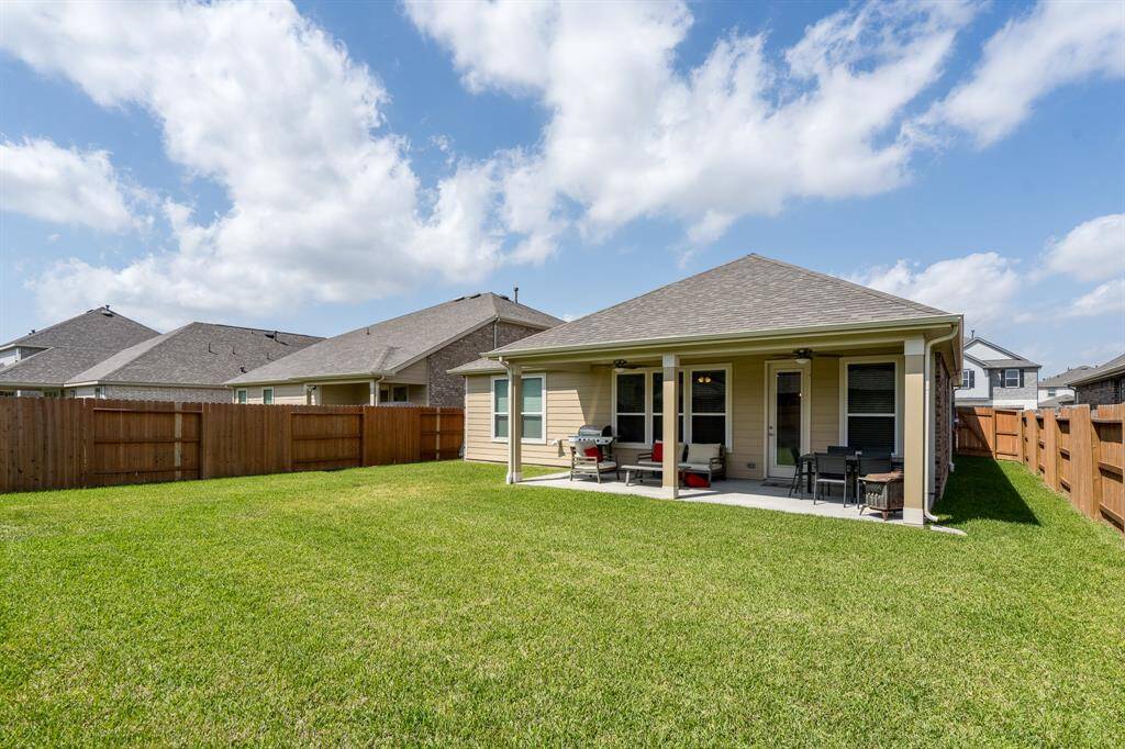 Plenty of green space to enjoy the outdoors or entertain as needed!