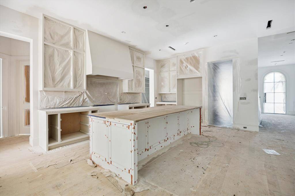 Notice the linear AC vents on the first floor ceiling for a more sophisticated look.